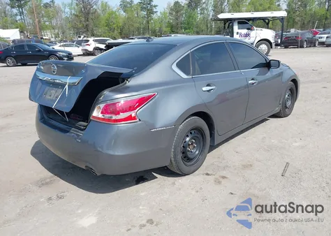 2015 Nissan Altima 2.5/2.5 S/2.5 Sl/2.5 Sv из США, поврежденный, VIN 1N4AL3AP4FC424450